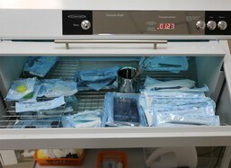 Бактерицидная камера для хранения стерильных инструментов