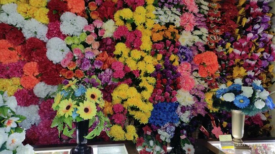 купить искусственные цветы в Смолевичах недорого