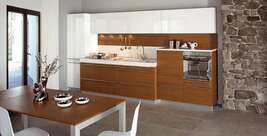 Итальянский массив в стиле Модерн, кухни проша,белый верх, коричневый низ