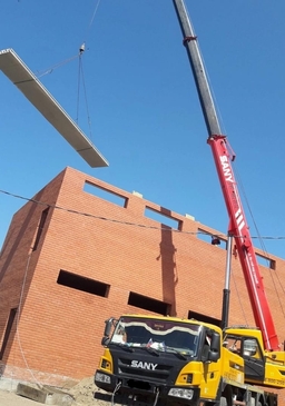 Аренда автокрана 30 тонн SANY вылет стрелы 42 метра в Уфе,Башкортостан от ЛидерБашСпецСтрой