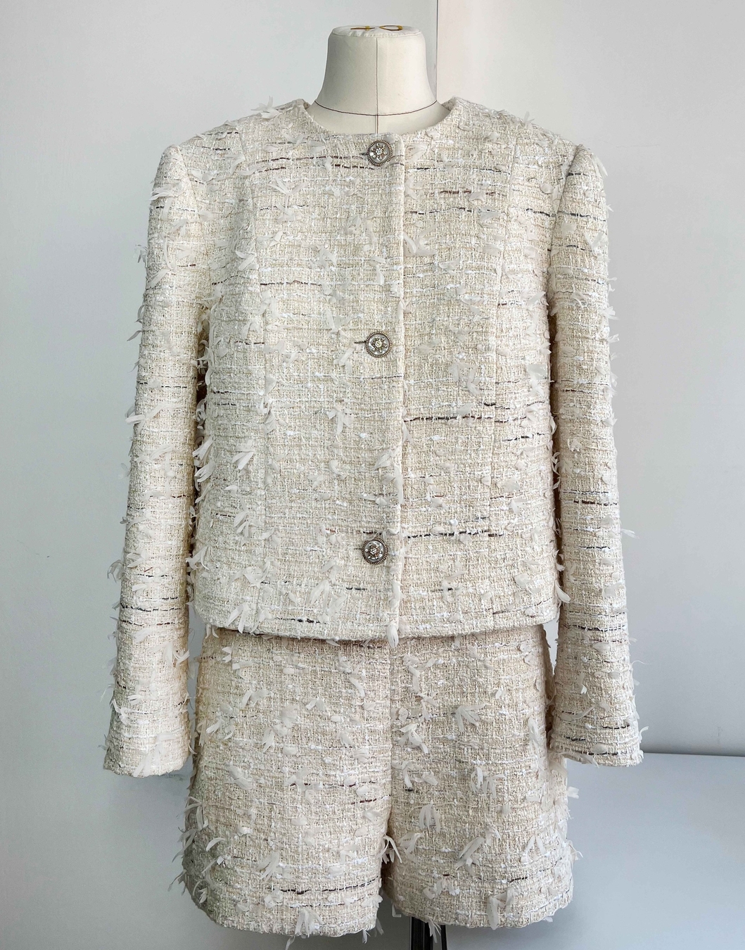 Пошив костюма в стиле Шанель