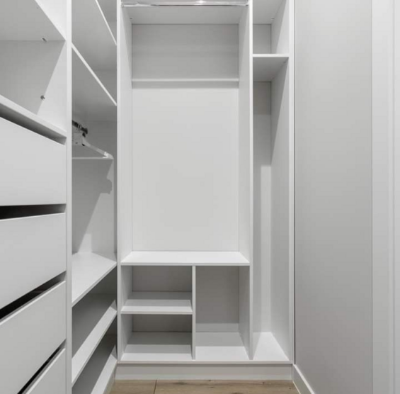 Гардеробные по индивидуальным размерам на заказ от производителя в СПб