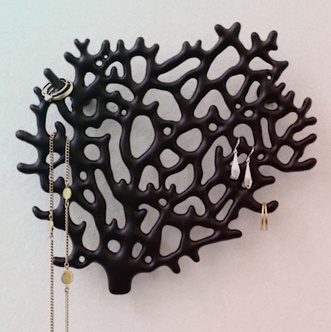 Изящная подставка для ювелирных изделий из керамики или металла, функциональный и красивый аксессуар