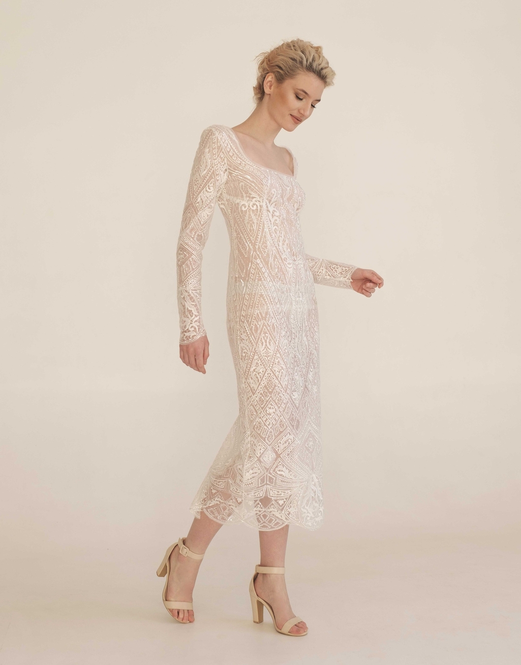 Пошить платье вечернее кружевное полупрозрачное на заказ по меркам