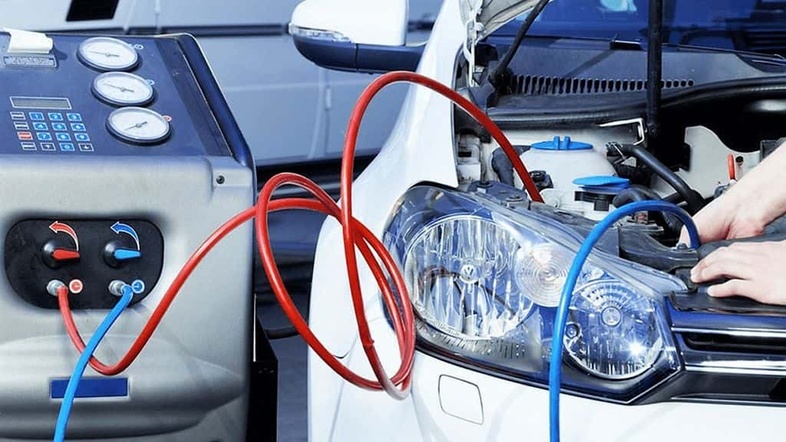 Заправка и ремонт кондиционера в автомобиле