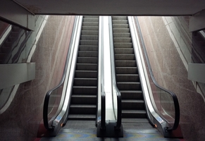Установка эскалатора в ТРЦ специалистами Lift Expert