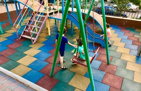 Детская площадка покрытие Ecoelastic