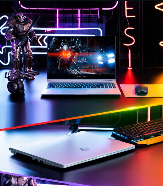 Игровой ноутбук на столе