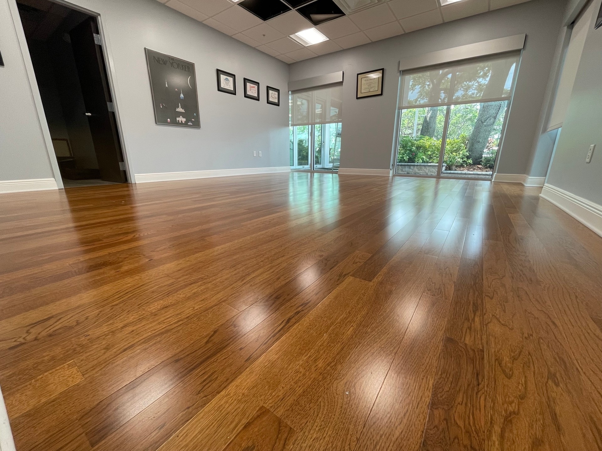 vinyl flooring contractor