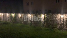Габионный забор с ночной подсветкой 