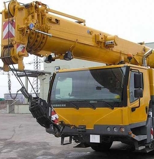 АРЕНДА АВТОКРАН ЛИБХЕР (LIEBHERR) 50 ТОНН В УФЕ