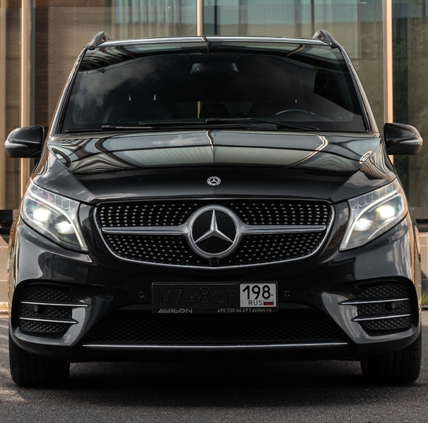 Mercedes V-class