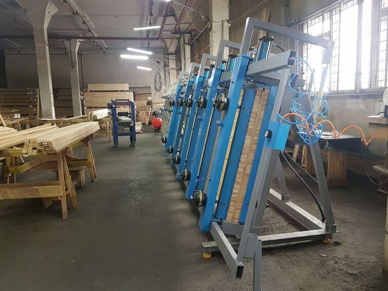 производство лиственницы Planken77
