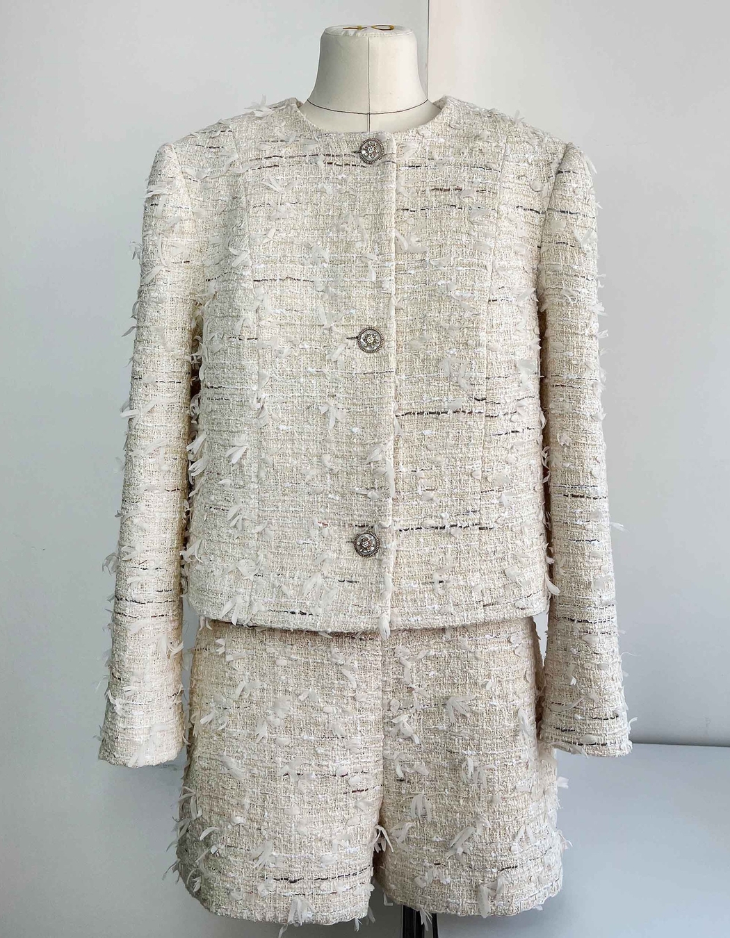 Пошив костюма в стиле Шанель