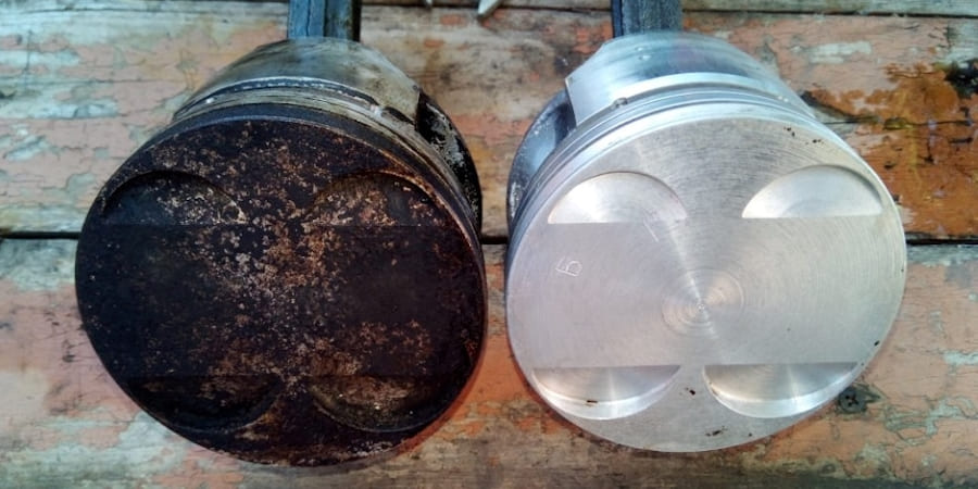 Чем отмыть нагар с поршней двигателя? | Очистка поршня и клапанов ...