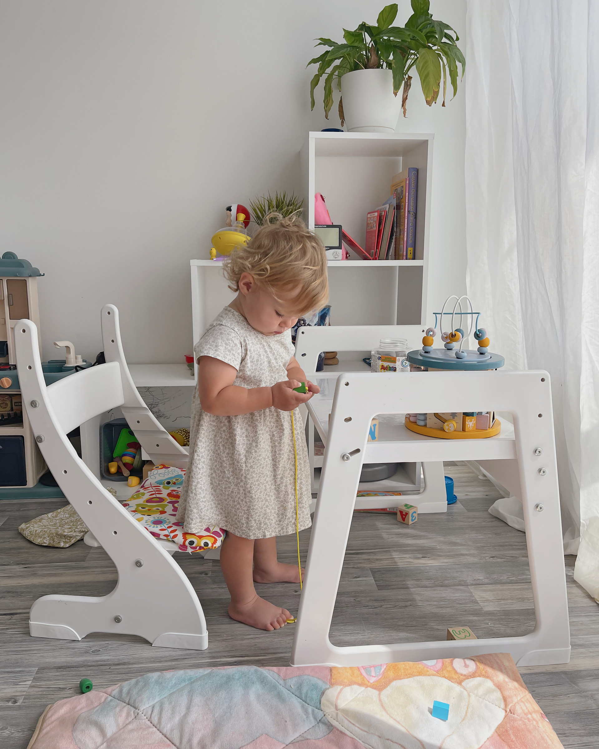 Стол  и стул павлин мини