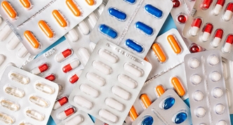 Проведение заместительной терапии гормонами щитовидной железы