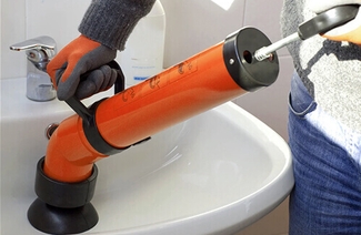 Прочистка канализации гидродинамическим способом цена 