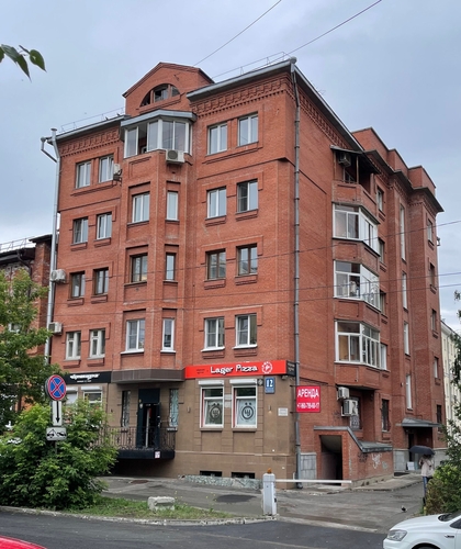 КОММУНИСТИЧЕСКАЯ 12