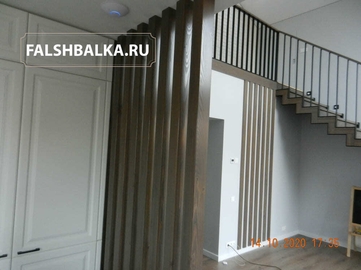  Монтаж лестницы из лиственницы и реечной перегородки