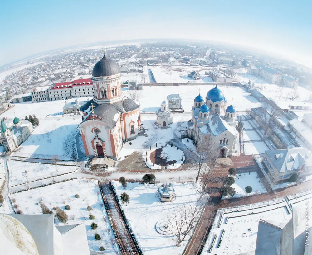 Кицканский Ново-Нямецкий монастырь. Фото А. Паламаря. Тирасполь