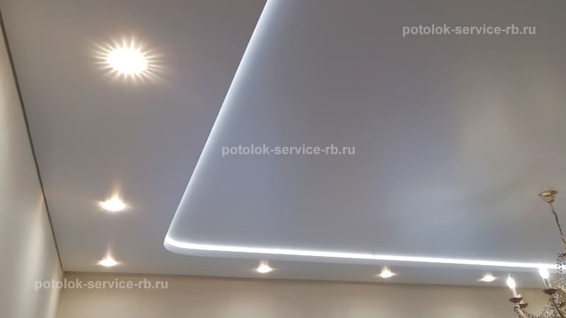 Потолок натяжной