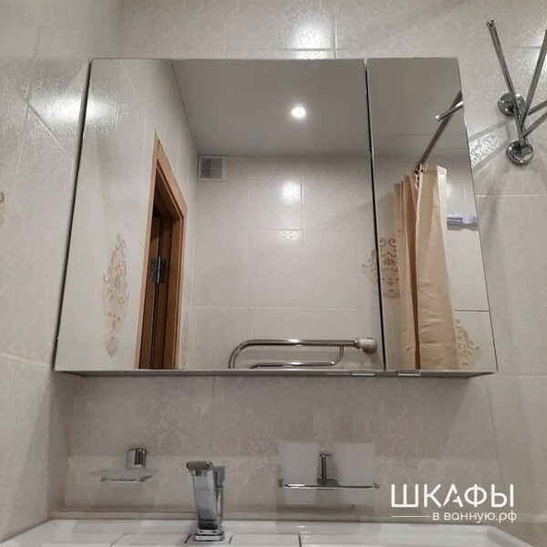 Зеркала-шкафы в ванную комнату 50 см