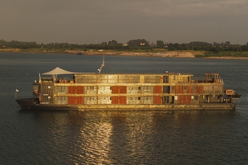 Круиз по Меконгу, Aqua Mekong