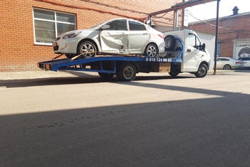 Эвакуация автомобиля после ДТП