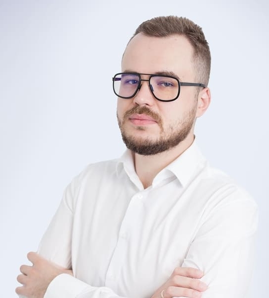 Врач ортопед в Муроме Илья Сергеевич Быков главный врач стоматологии Айсберг