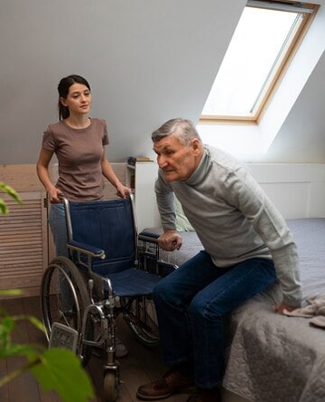 Как получить и оформить пенсионеру статус инвалид: инструкция