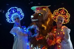 Светодиодные костюмы русских красавиц и ростовой куклы Медведь